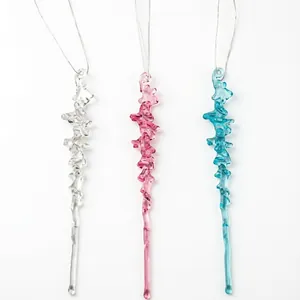Lot de trois ornements de Noël en forme de glaçons en acrylique clair, rose et bleu