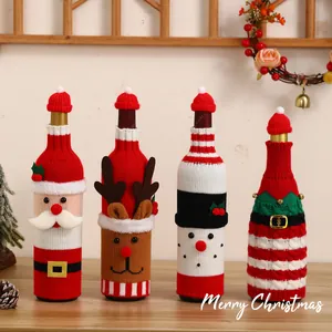 Ensemble de housses de bouteille de vin de Noël tricotées avec Père Noël Renne et Bonhomme