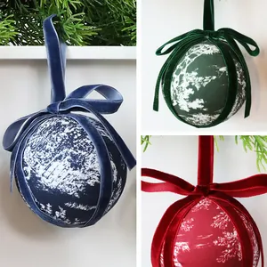 Set of three 8cm fabric-wrapped Christmas ball ornaments with vintage white patterns
