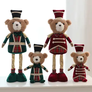 Ours en peluche casse-noisette de Noël en rouge et vert pour décoration