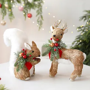 Ornamenti Animali Natalizi in Paglia Intrecciata Fatti a Mano Volpe Scoiattolo Cervo Figurine Decorazione Finestra Natale
