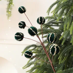 Eleganti steli di palline di Natale floccate verde scuro con paillettes per decorazioni