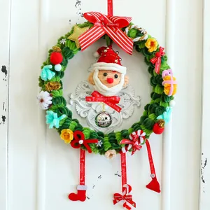 Corona de Navidad DIY de 27cm tejida a mano con Papá Noel y adornos festivos