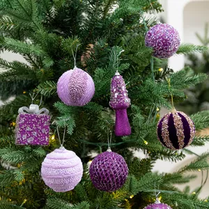 Elegante 8cm paarse schuim kerstballen set met glitters en pailletten aan de boom