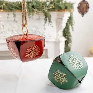Cloches de Noël vintage en métal avec motif de flocon de neige en rouge et vert