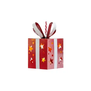 Ornement de boîte cadeau de Noël en métal rouge nordique avec lumière LED et étoiles