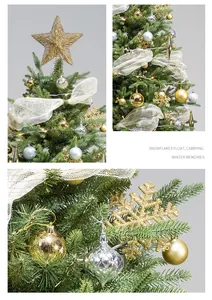 Detalles de los adornos del árbol de Navidad con estrellas doradas y copos brillantes.