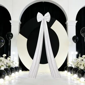 Grande décoration de nœud en velours blanc pour arrière-plans de mariage et fêtes