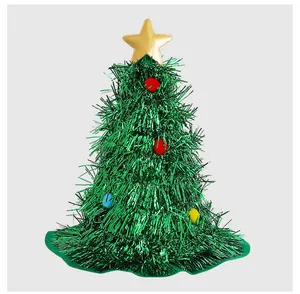 Festlicher Weihnachtsbaum-Partyhut mit Lametta-Struktur und einem goldenen Stern