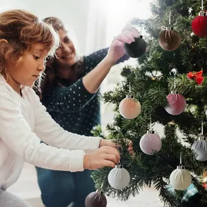 Fluwelen Kerstballen Met Stof Omwikkelde Kerstboom Hangdecoraties Voor Huis Feestdecoratie Morandi Kleuren