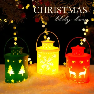 Nordischer Stil Kreative Weihnachten LED Laterne Ornament Mit Schneeflocke Rentier Hohl Aus Elektronische Kerzenlicht Dekoration