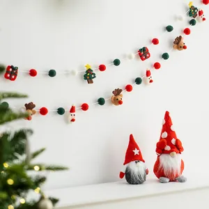 Guirlande de Noël en Feutre de Laine Fait Main Bannière de Boules Pom Pon Rouge Vert Blanc Père Noël Renne Décor de Fête