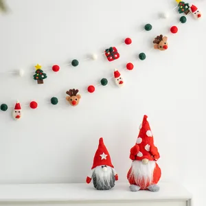 Guirlande de Noël en feutre de laine avec figurines de gnomes pour décoration