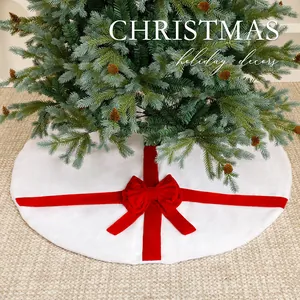 Grote Polyester Kerstboomrok Witte Pluche Rode Fluwelen Strik Ruitpatroon Sneeuwvlok Kerstboom Basis Mat Decoratie Ornamenten Vakantie Feest Decor