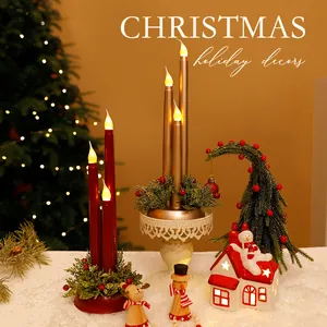 Elegante rote und goldene LED-Weihnachtskerzen mit warmem Flackereffekt