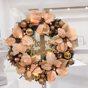 Corona Artificial Merry Christmas Con Luces LED Piñas Lazo Reno Adornos Para Puerta De Entrada Pared Hogar Decoración Navideña