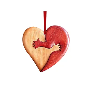 Uniek hartvormig omhelzend ornament met rood lint voor Valentijnsdag versiering