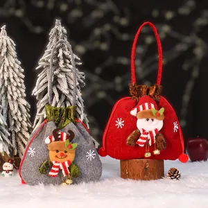 Sacs-cadeaux de Noël festifs avec motifs 3D du Père Noël et de renne pour bonbons.
