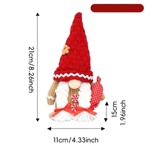 Decorazione bambola di peluche gnomo pan di zenzero con cappello rosso e trecce