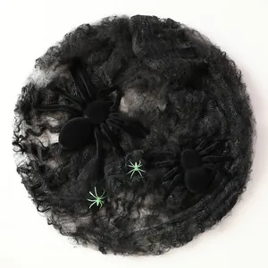 Set d'araignées noires en peluche d'Halloween avec toile et araignées vertes