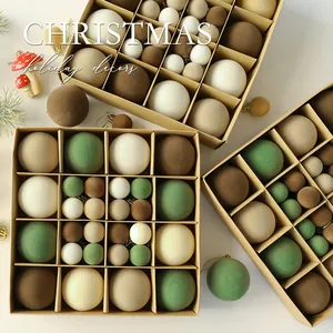 Lot de boules de Noël floquées aux tons velours terreux pour la décoration d'arbre