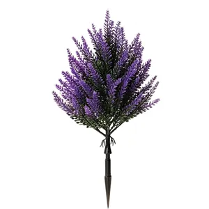 Pianta di lavanda artificiale realistica con picchetto per decorazione esterna.