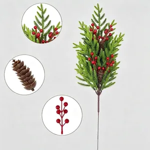 Künstlicher Weihnachts-Kiefernadelzweig mit roten Beeren und Tannenzapfen für DIY