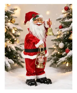 Babbo Natale elettrico professionale con campana dorata e lanterna vintage sulla neve