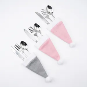 Mini bonnets de Noël rose et gris pour porte-couverts, décoration de table de fête.
