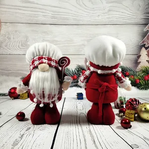 Vorder- und Rückansicht von Plüsch-Weihnachtswichteln Koch mit weißem Hut und rotem Outfit