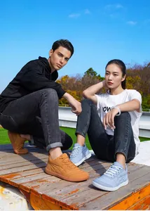 Zapatillas casuales cómodas y ligeras de tallas grandes para hombres y mujeres al aire libre