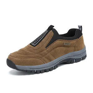 Herren Wanderschuhe in Braun, Slipper-Design mit strapazierfähiger Sohle