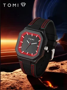 Montre TOMI carrée en silicone avec détails noir et rouge thème spatial