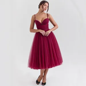 Elegant burgundy spaghetti strap cocktail dress with tulle skirt for gala party