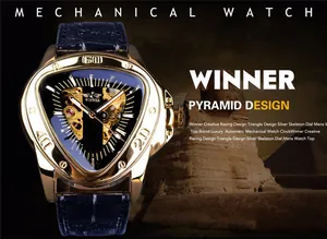 Λεπτομερής προβολή του χρυσού ρολογιού Winner με σκελετό και φόντο από πυραμίδες