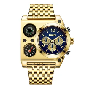 Vue détaillée de la montre Oulm pour homme en acier inoxydable doré avec cadran bleu multi-fuseaux