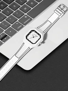 Montre TOMI en silicone blanc carré avec un design unique de contour 2D.