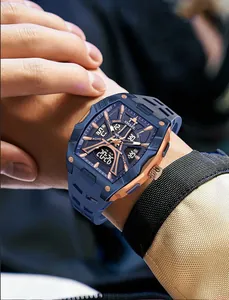 Detailed view of SMAEL men's sport watch featuring blue silicone strap and dual display
