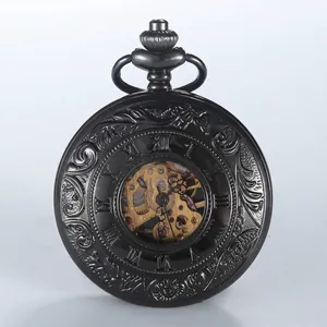 Montre de poche mécanique noire vintage avec boîtier gravé et ajouré élégante