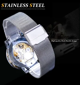 Gros plan montre mécanique squelette Winner pour homme avec bracelet en maille argentée