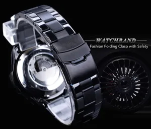 Detailansicht eines hochwertigen schwarzen Edelstahl-Uhrenarmbands mit Faltschließe.