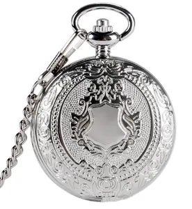 Vintage silberne gravierte Taschenuhr Detail mit floralen Mustern