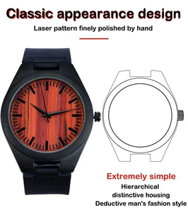 Vue détaillée d'une montre pour homme avec cadran en bois naturel et bracelet noir