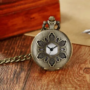 Vintage Legierung Quarz Taschenuhr Mit Antik Bronze Relief Hohl Muster Anhänger Halskette Uhr Für Damen Herren Geschenke