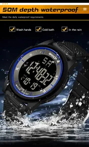 Makroansicht der SANDA Sport-Digitaluhr mit 50m Wasserdichtigkeit und Wasserspritzer-Details