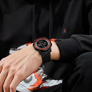 Moderne schwarze Digitaluhr mit Leuchtanzeige und roter Lünette für Damen und Herren