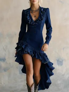 Abito in denim vintage stile western con scollo a V a balze e orlo asimmetrico