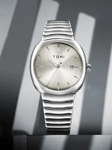 Montre à quartz business argentée avec bracelet en métal segmenté et cadran soleil