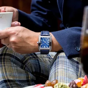 Montre à quartz carrée de luxe Chenxi pour hommes avec bracelet en cuir bleu et chiffres romains