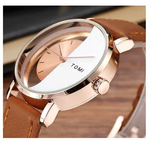 Detailansicht der TOMI Roségold-Uhr mit einem einzigartigen halbhohlen transparenten Zifferblatt